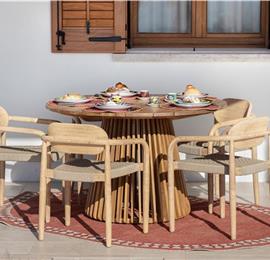 3 bedroom villa with pool near Castellamarre del Golfo, sleeps 5